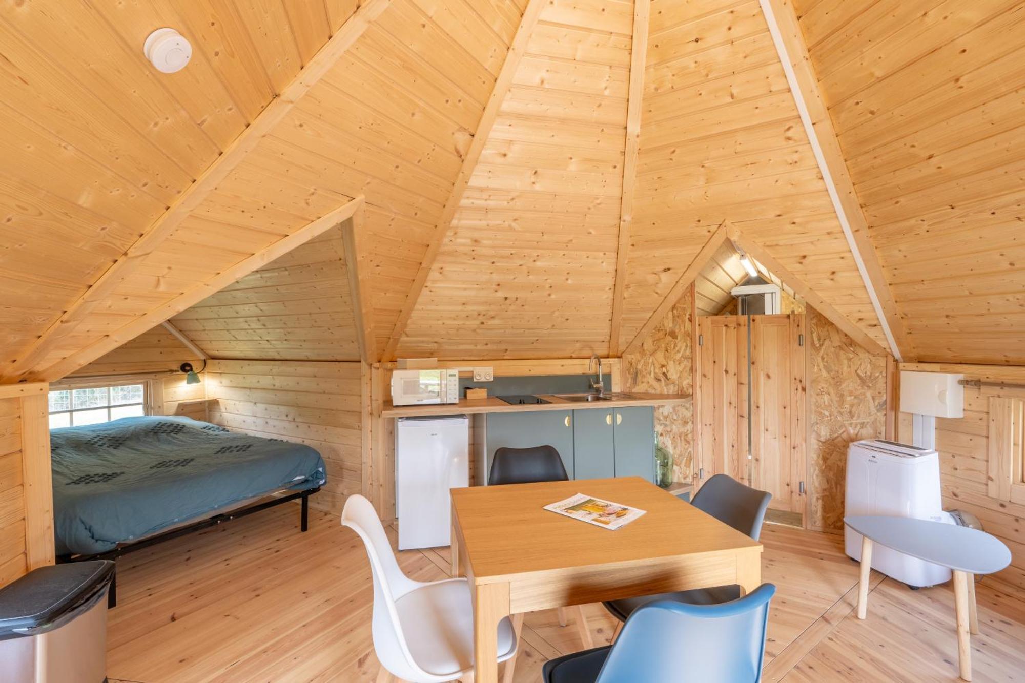 Logements Insolites A La Ferme - Yourte, Kota Ou Pod Farbus Quarto foto
