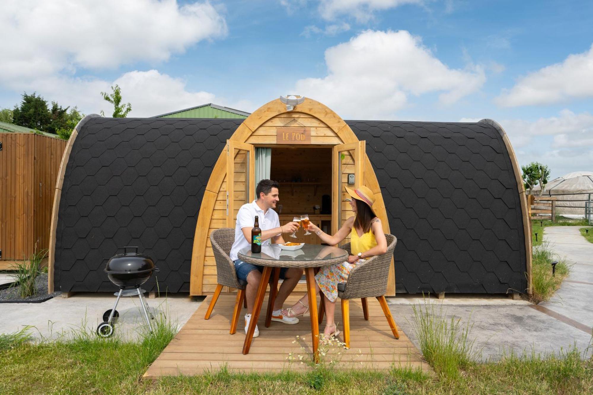 Logements Insolites A La Ferme - Yourte, Kota Ou Pod Farbus Quarto foto